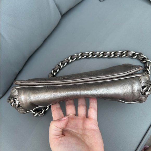 Vintage Auth. CHANEL Metallic Silver Calfskin Modern Chain Flap, Silver Hardware - Picture 13 of 16